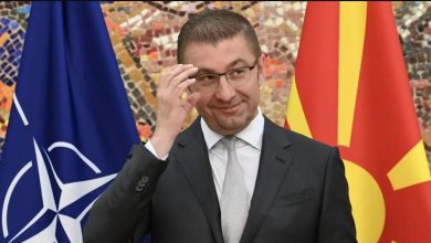 Εθνικιστικό παραλήρημα Μίτσκοσκι εναντίον... της Βουλγαρίας- Μίλησε για αυθεντικό «μακεδονικό έθνος» κι αυθεντική «μακεδονική ταυτότητα»