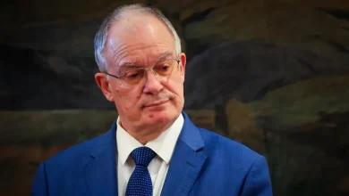 Σημαντική υποχώρηση της αποδοχής του Προέδρου της Δημοκρατίας, Κωνσταντίνου Τασούλα, καταγράφεται στην πρόσφατη έρευνα