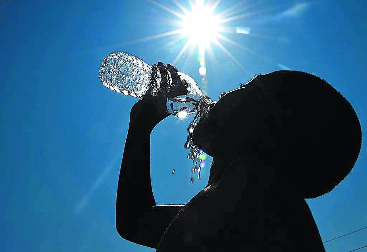 Τέλος ο καύσωνας από αύριο με τον υδράργυρο να πέφτει έως και 10 βαθμούς. Πότε ανεβαίνει ξανά η θερμοκρασία.