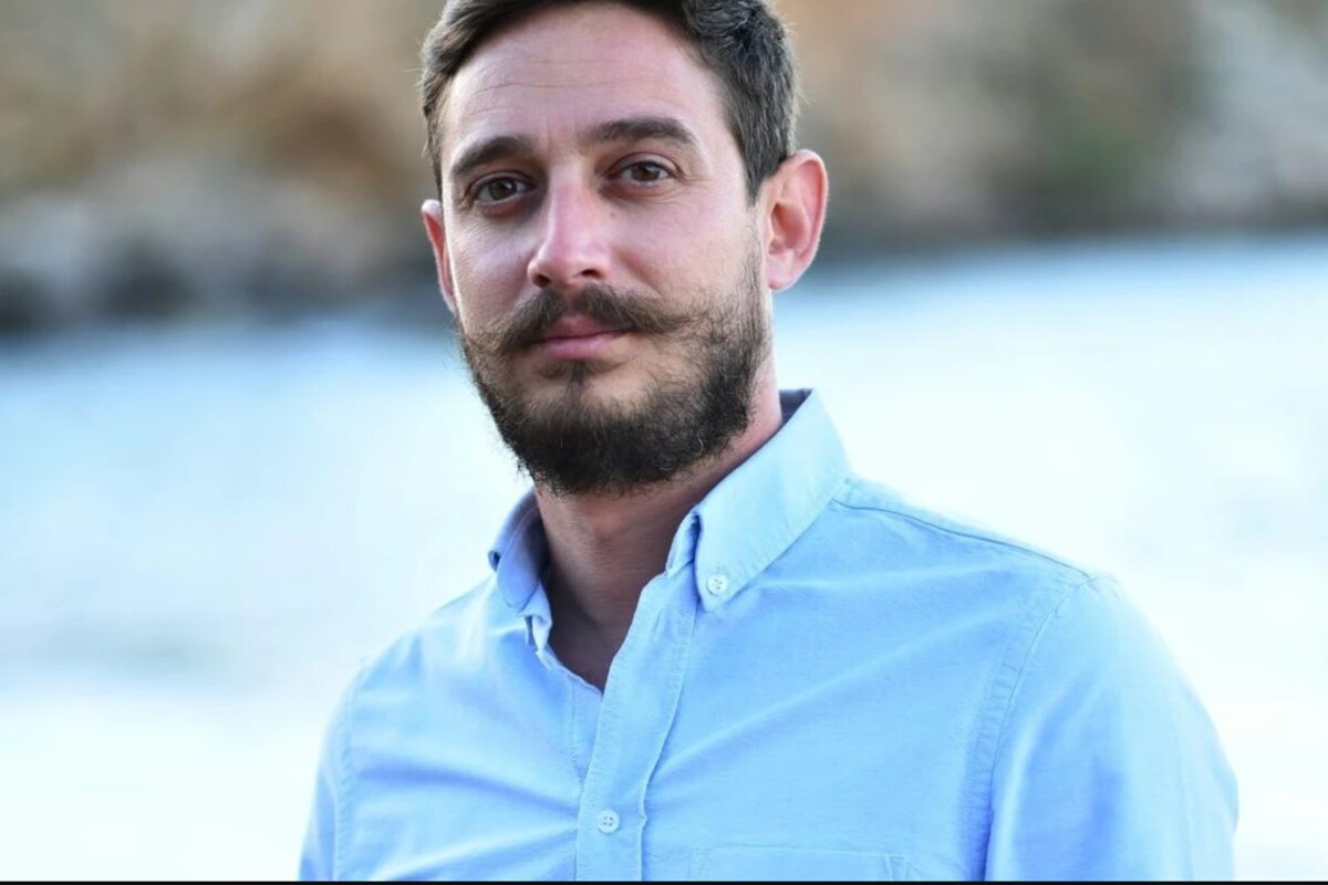 Αναταράξεις στο πολιτικό σκηνικό της Κρήτης προκαλεί η ξαφνική παραίτηση του γραμματέα της Νομαρχιακής Επιτροπής Ηρακλείου