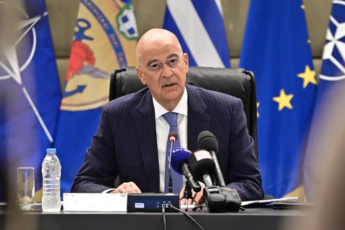 Μία αποκαλυπτική συνομιλία για τα διαχρονικά «ρουσφέτια» στο στράτευμα, που τώρα μπαίνουν στο στόχαστρο με το νέο νομοσχέδιο του