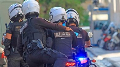 Ο 42χρονος «διάσημος» του TikTok φέρεται να πρωταγωνιστούσε σε οργανωμένο κύκλωμα εκβιασμών, με απειλές