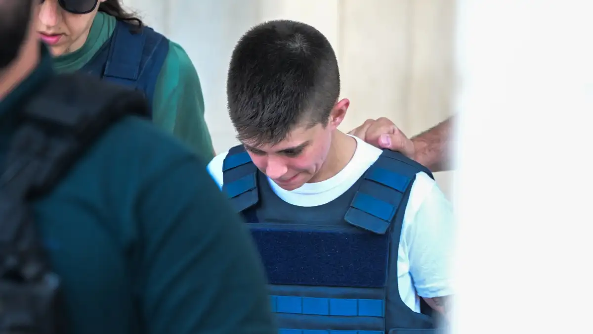 Στα δικαστήρια της Ευελπίδων έφτασε το πρωί της Τρίτης (08.07.2025) η Ειρήνη Μουρτζούκου, η γυναίκα που συνελήφθη ως κατηγορούμενη