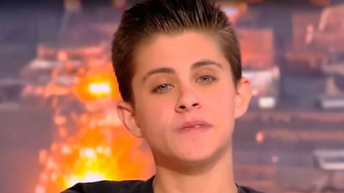 Πίσω από τις ηχηρές καταδίκες κάποιων παρουσιαστών που σήμερα «ξορκίζουν» την Ειρήνη Μουρτζούκου, σαν τη μέγαιρα που γυρνούσε από πλατό