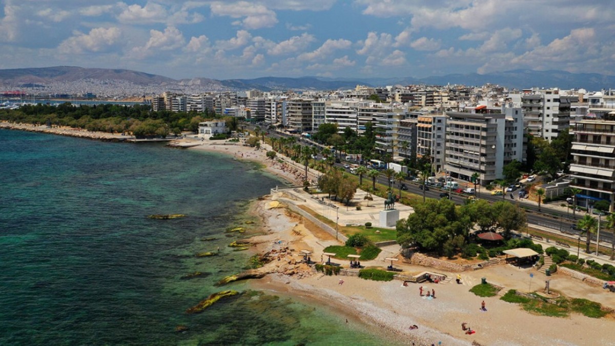 Σε βαθύ μυστήριο εξακολουθεί να τυλίγεται η τραγική υπόθεση του μικρού παιδιού που βρέθηκε νεκρό τα ξημερώματα στην παραλία Εδέμ