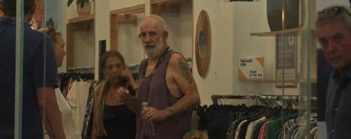 Αναστάτωση και έντονη ανησυχία επικρατεί γύρω από τον γνωστό ηθοποιό Πέτρο Φιλιππίδη, έπειτα από φωτιά που ξέσπασε στο σπίτι