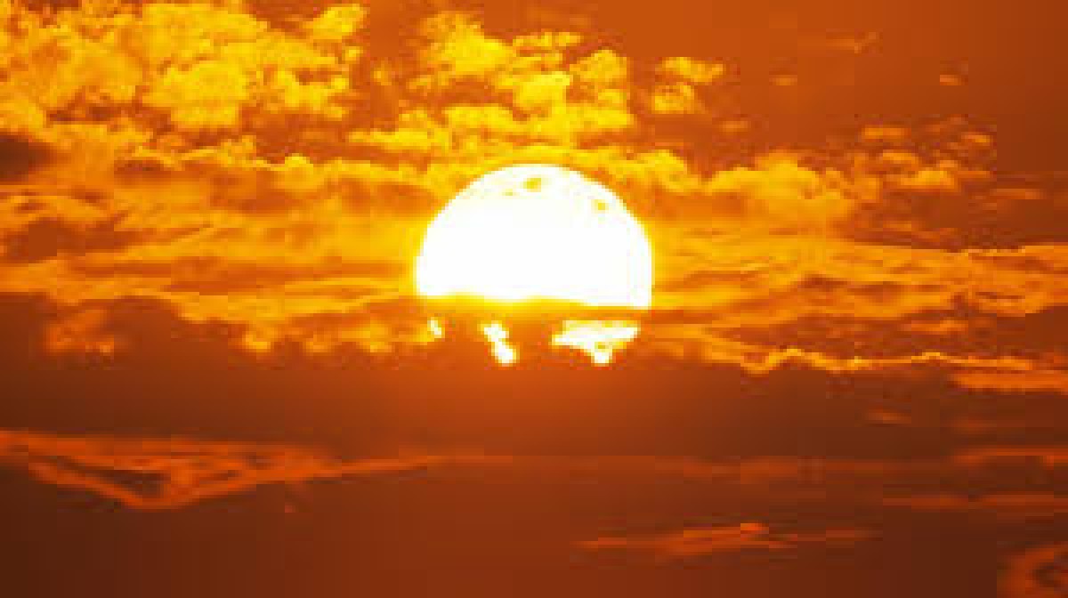 Το διάστημα 20 έως 23 Ιουλίου φαίνεται πως αποτελεί το αποκορύφωμα του έντονου κύματος ζέστης που ήδη επηρεάζει τη χώρα μας