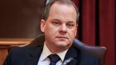 Ο πρώην υπουργός Υποδομών και Μεταφορών, Κώστας Αχ. Καραμανλής, με υπόμνημα που υπέβαλε τη Δευτέρα 7 Ιουλίου στην Προανακριτική