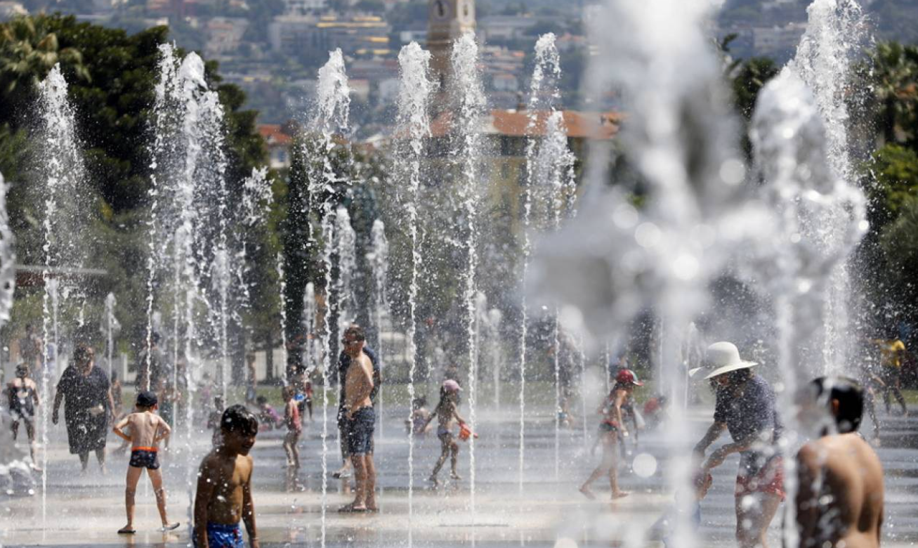 Η Ισπανία μετρά νεκρούς από την ανυπόφορη ζέστη, με τους επιστήμονες να προειδοποιούν για φαινόμενα χωρίς προηγούμενο. Οι αριθμοί
