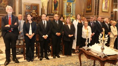 Σε μία ημέρα όπου η μνήμη βαραίνει και η Ιστορία απαιτεί σιωπή και σεβασμό, ο υφυπουργός Εξωτερικών Γιάννης Λοβέρδος κατάφερε, άθελά