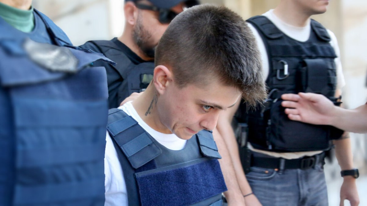 Η 25χρονη Ειρήνη Μουρτζούκου περιέγραψε στους αστυνομικούς του Τμήματος Ανθρωποκτονιών τον τρόπο με τον οποίο αφαίρεσε τη ζωή