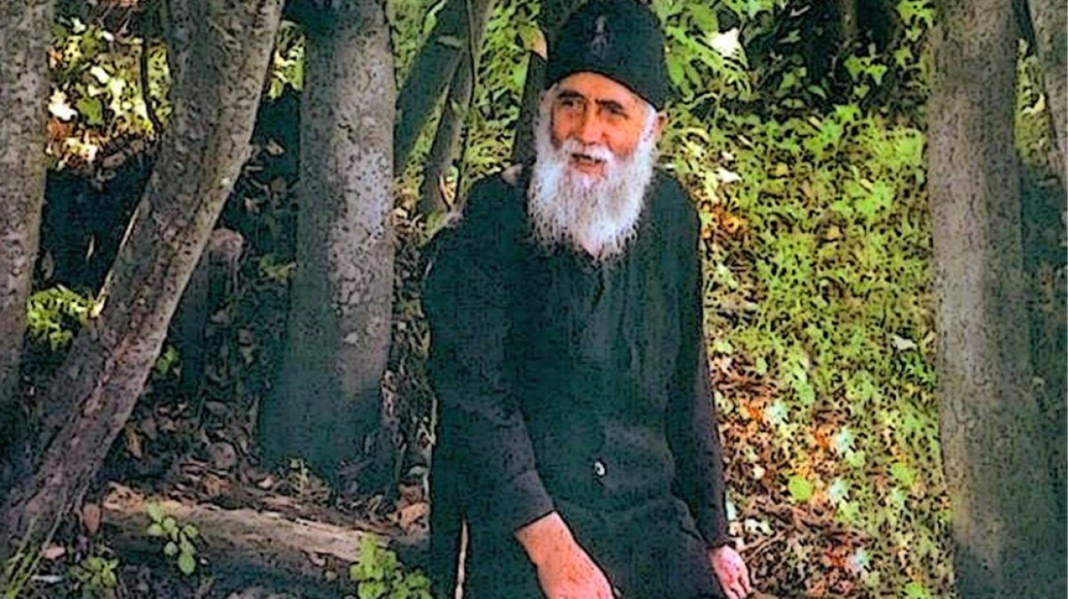 Ο Άγιος Παΐσιος ο Αγιορείτης αποτελεί μία από τις πιο φωτεινές μορφές της Ορθοδοξίας στη σύγχρονη εποχή.