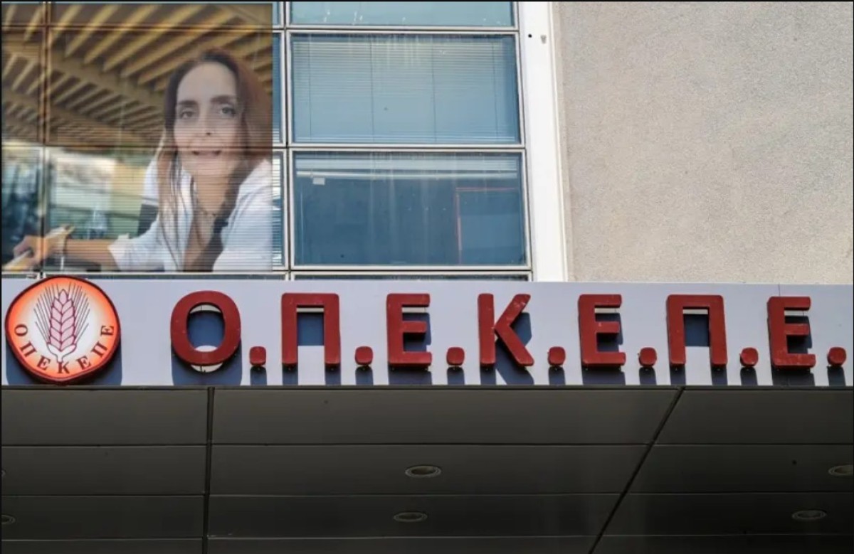 Όσους νόμους κι αν περάσει η εκάστοτε κυβέρνηση με βαρύγδουπες υποσχέσεις για «εκσυγχρονισμό» και «αξιολόγηση» στο Δημόσιο,