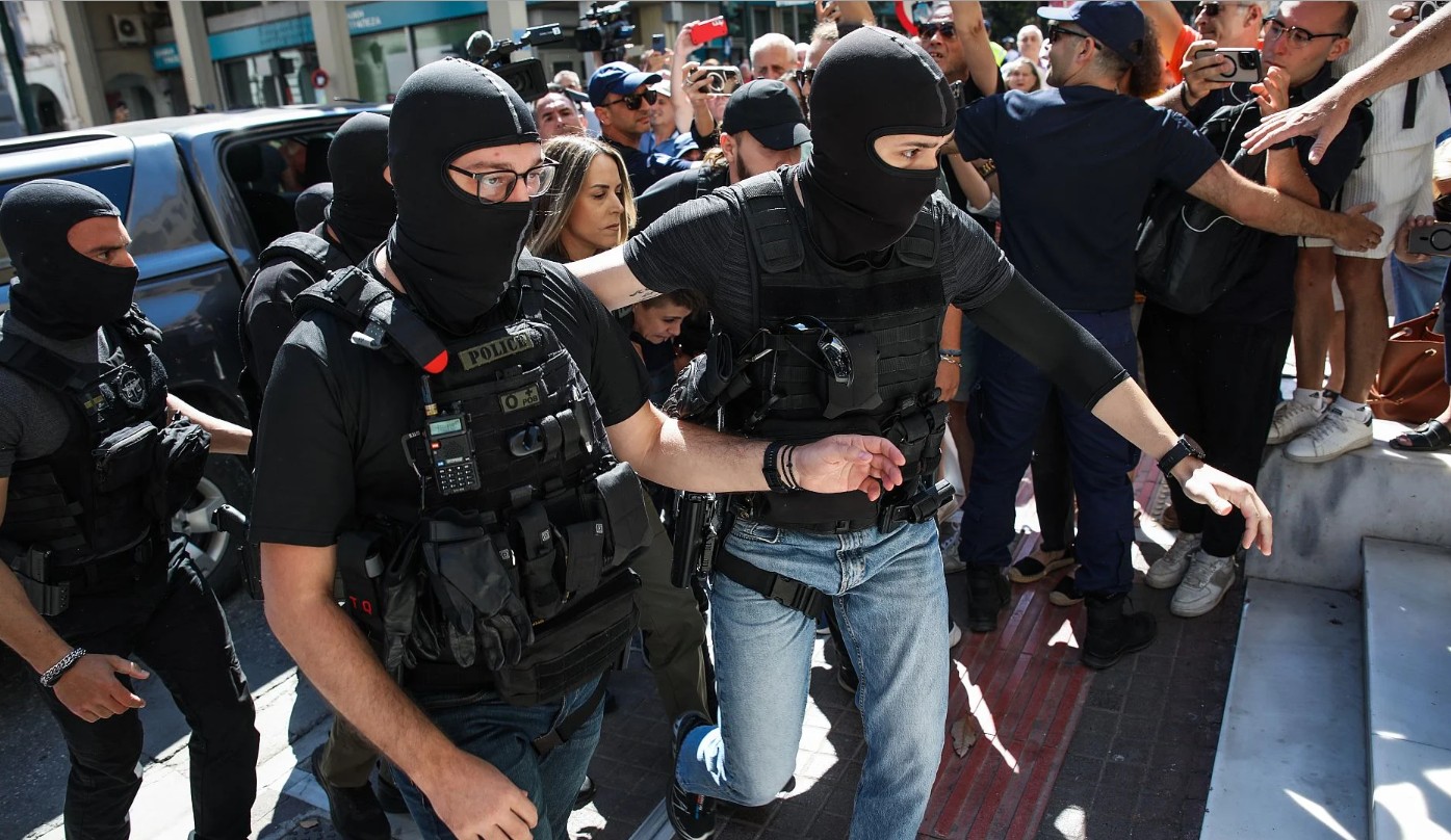 Σε καθεστώς προσωρινής κράτησης οδηγείται η 25χρονη Ειρήνη Μουρτζούκου μετά την απολογία-θρίλερ που ολοκληρώθηκε την Κυριακή