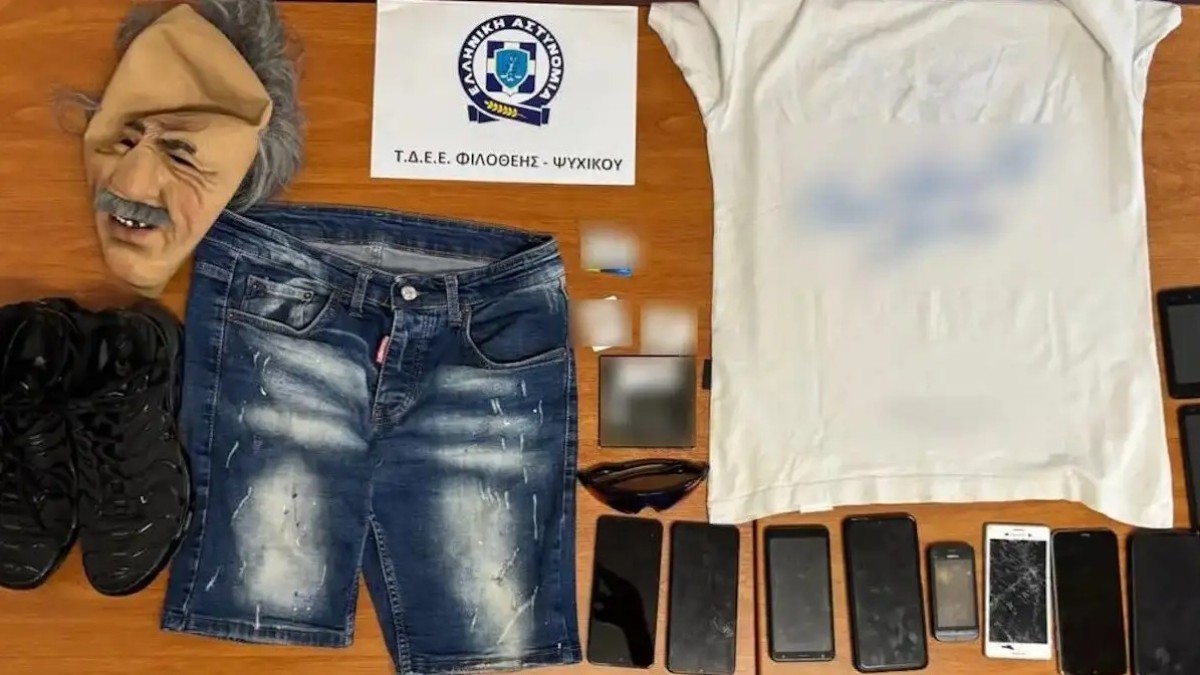 Με πρωτοφανές θράσος, ένας 30χρονος άνδρας, σε συνεργασία με 41χρονο συνεργό του, κατάφεραν να εξαπατήσουν μία γυναίκα στο Ψυχικό