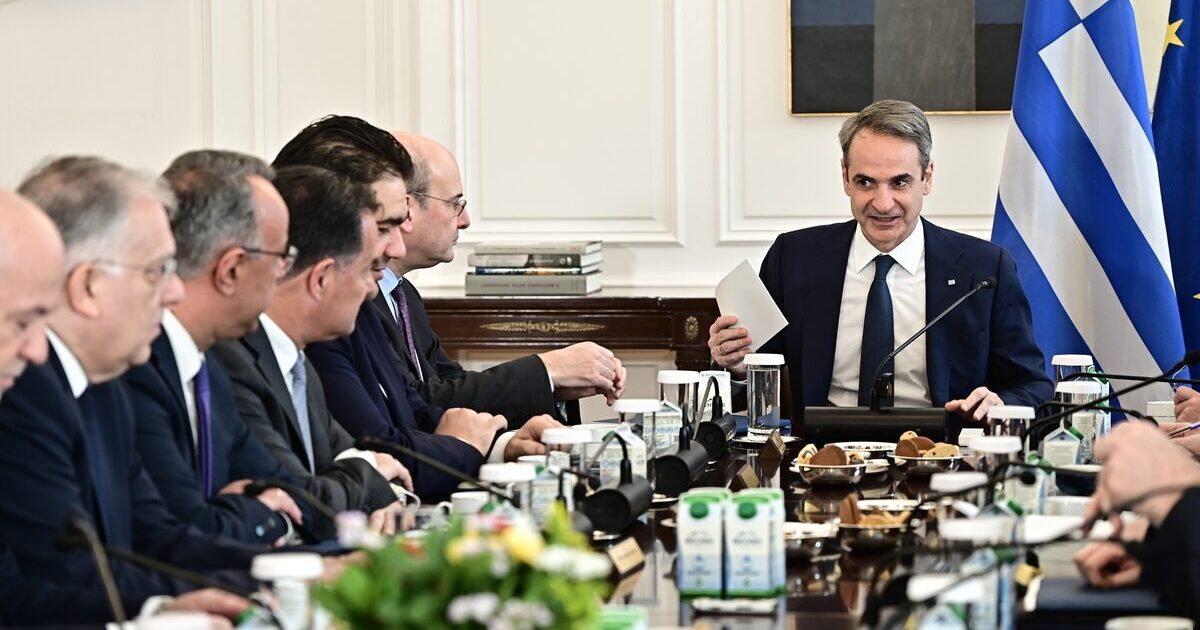 Ανησυχητικά μηνύματα για την κυβέρνηση αποτυπώνει η τελευταία δημοσκόπηση της GPO για τα «Παραπολιτικά», καθώς η Νέα Δημοκρατία