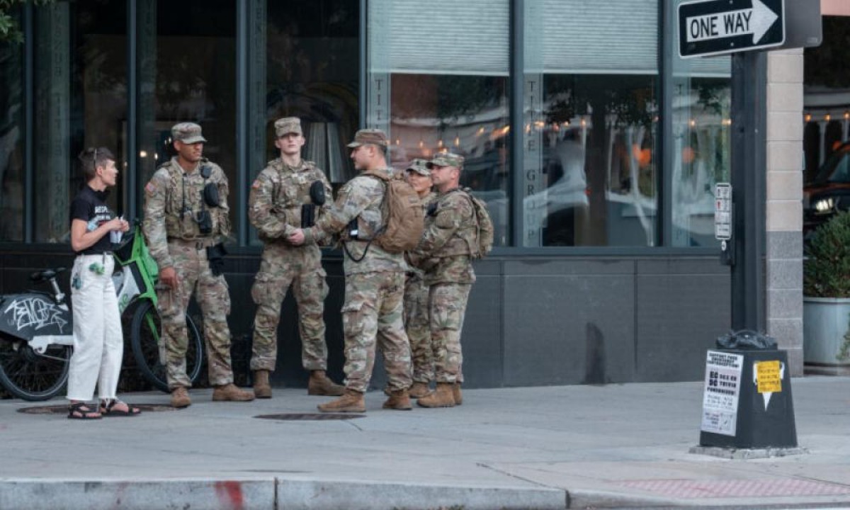 Το αμερικανικό Πεντάγωνο επεξεργάζεται σχέδια για την ανάπτυξη στρατιωτικών δυνάμεων στην πόλη του Σικάγο, σε μια κίνηση που