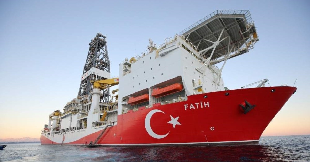 Συναγερμός έχει σημάνει στην Αθήνα εξαιτίας της έντονης κινητικότητας της Άγκυρας, η οποία συνδυάζει πρωτοβουλίες με στρατηγικές «διαρροές»