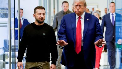 Μετωπική επίθεση εξαπολύει ο Λευκός Οίκος εναντίον της Ευρώπης, κλιμακώνοντας την ένταση γύρω από την πορεία των