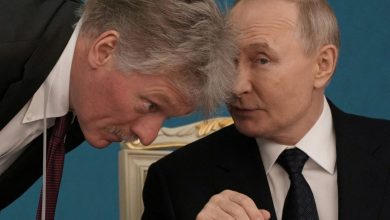 Το Κρεμλίνο εκφράζει έντονη αντίθεση στις ευρωπαϊκές πρωτοβουλίες για την παροχή εγγυήσεων ασφαλείας στην Ουκρανία, επισημαίνοντας