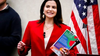 Η Βαλεντίνα Γκόμεζ, μια 25χρονη ακτιβίστρια του κινήματος MAGA, έχει προκαλέσει αντιδράσεις στις ΗΠΑ μετά την ανάρτηση ενός βίντεο