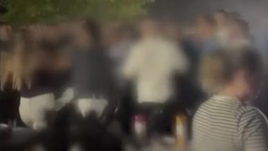 Άγρια συμπλοκή σημειώθηκε σε πανηγύρι στα Σιταράλωνα Αιτωλοακαρνανίας, όπου τραγουδούσε η πασίγνωστη τραγουδίστρια Γωγώ Τσαμπά