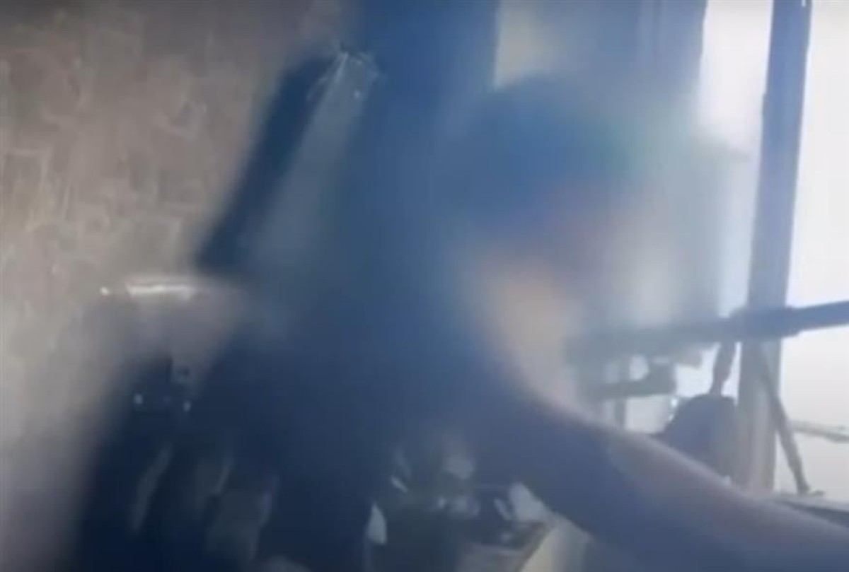 Τρομακτικό βίντεο που κάνει το γύρο του διαδικτύου δείχνει ελεύθερο σκοπευτή της ειδικής μονάδας «Pryvyd» («Φάντασμα») την Ουκρανία