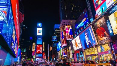 Τρεις άνθρωποι τραυματίστηκαν σοβαρά από πυροβολισμούς που σημειώθηκαν στην πολυσύχναστη Times Square της Νέας Υόρκης