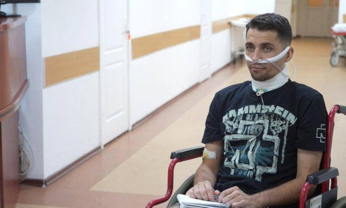 Μια τρομακτική ιστορία επιβίωσης, η οποία εκτυλίχθηκε στο ρωσο-ουκρανικό μέτωπο ήρθε στο φως τις τελευταίες μέρες στην Ουκρανία.