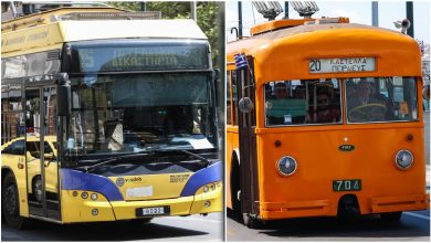 Μετά από επτά δεκαετίες διαρκούς κυκλοφορίας στους δρόμους της Αθήνας και του Πειραιά, τα εμβληματικά τρόλεϊ αποσύρονται οριστικά