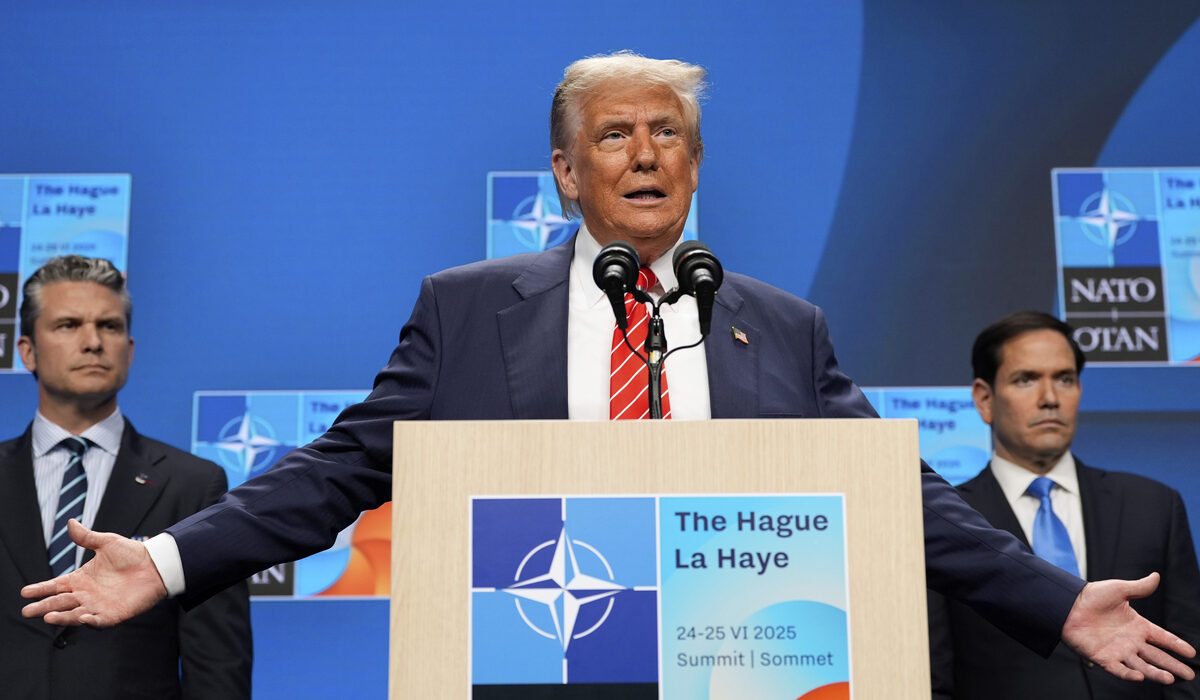 Παρά τις μέχρι στιγμής αποτυχημένες προσπάθειές του να τερματίσει συγκρούσεις όπως ο πόλεμος στην Ουκρανία, η εκστρατεία του