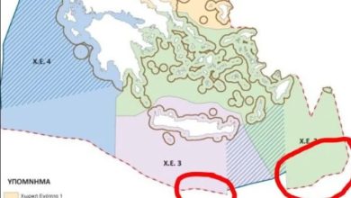 Πίσω από τα χαμόγελα και τις τυπικές χειραψίες του Γιώργου Γεραπετρίτη με τον Αιγύπτιο ομόλογό του, Μπατρ Αμπντελατί, κρύβεται μια σοβαρή