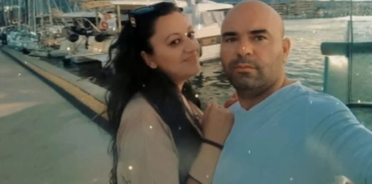 Συγκλονισμένη παραμένει η τοπική κοινωνία του Βόλου από τη νέα τραγωδία ενδοοικογενειακής βίας, με θύμα μια 36χρονη μητέρα τεσσάρων