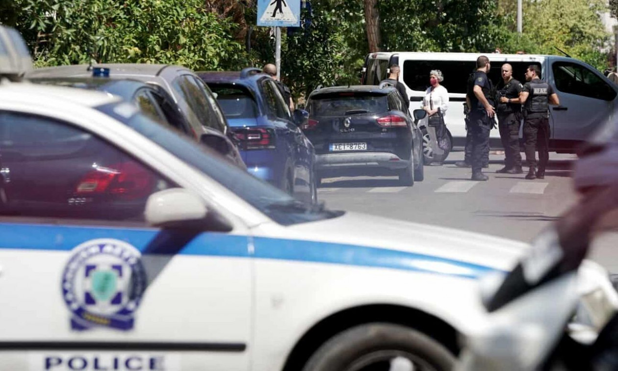 Στη φυλακή οδηγήθηκε ο 28χρονος που κατηγορείται για τη στυγερή δολοφονία της 47χρονης γυναίκας στο Χαλάνδρι, την περασμένη