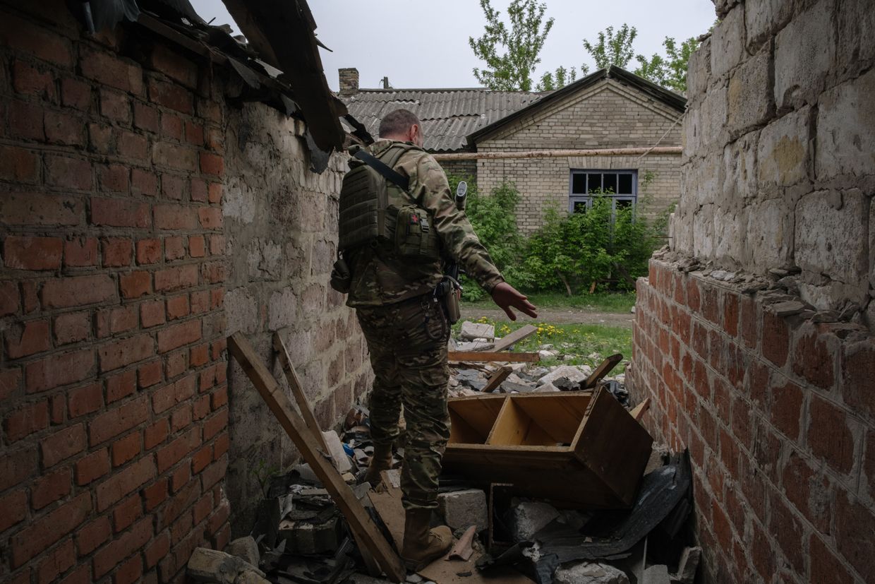 Οι Ρωσικές δυνάμεις έχουν θέσει σε εφαρμογή μια φιλόδοξη και αποφασιστική επιχείρηση για τον πλήρη έλεγχο του Ντονμπάς