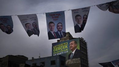 Ένας νέος κύκλος συλλήψεων στην Τουρκία επικεντρώνεται σε δημάρχους που ανήκουν στην αντιπολίτευση, αυξάνοντας τις ανησυχίες για