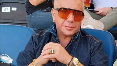 Στην αντεπίθεση περνάει ο Γιώργος Μαζωνάκης μέσω του δικηγόρου του. Ο τελευταίος υποστηρίζει ότι οι δύο αδελφές του τραγουδιστή