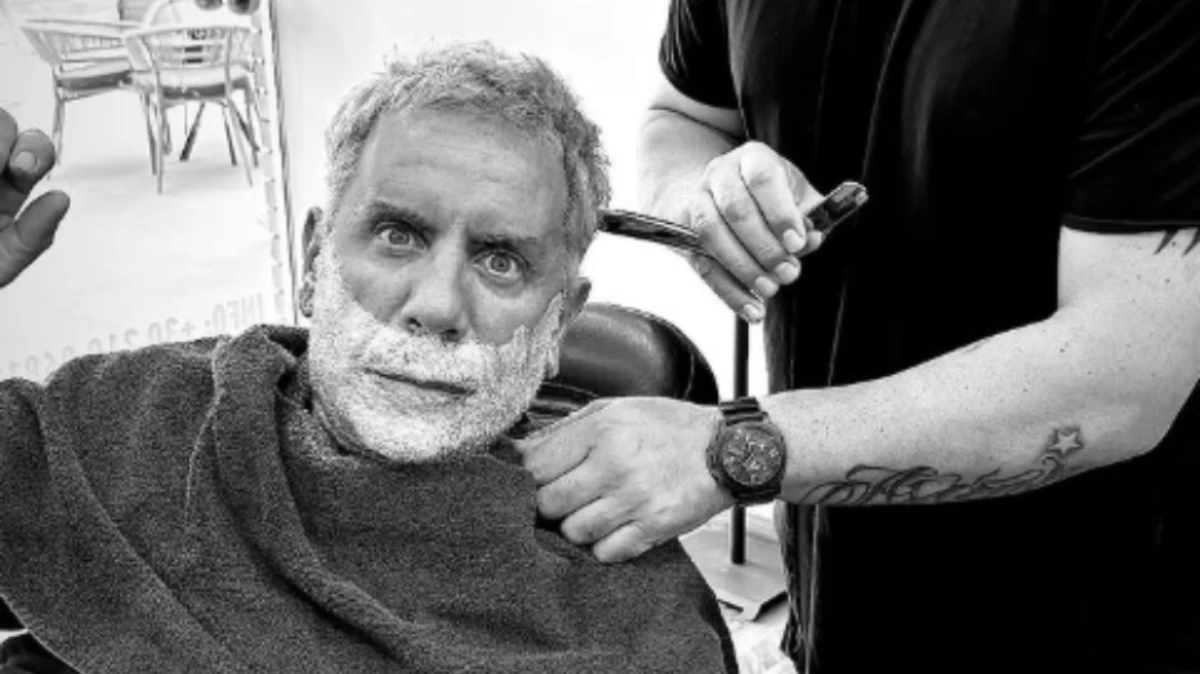 Λίγες ημέρες μετά την έξοδό του από το Δρομοκαΐτειο, ο γνωστός τραγουδιστής Γιώργος Μαζωνάκης έκανε την πρώτη του δημόσια