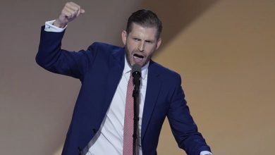 Ο Έρικ Τραμπ, γιος του Προέδρου των ΗΠΑ, Ντόναλντ Τραμπ, δεν αποκλείει το ενδεχόμενο να ακολουθήσει τα βήματα του πατέρα του