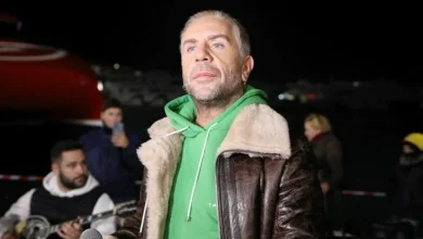 Σοκ προκάλεσε χθες, Πέμπτη, η είδηση ότι ο γνωστός τραγουδιστής Γιώργος Μαζωνάκης εισήχθη σε ψυχιατρική κλινική, με τις