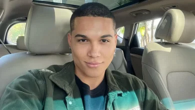 Τους δύο άνδρες είχε εντοπίσει στην πισίνα το προσωπικό του ξενοδοχείου - Βρέθηκε χρησιμοποιημένη σύριγγα και λευκή σκόνη στο σημείο.