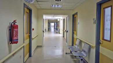 Ένα σοκαριστικό περιστατικό εκτυλίχθηκε στο νοσοκομείο «Γεννηματάς» της Αθήνας, όπου ασανσέρ κατέπεσε ξαφνικά από τον τρίτο όροφο