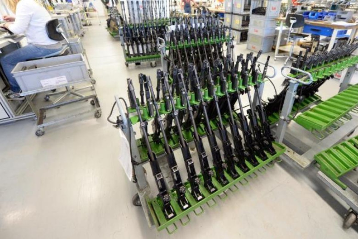 Οι ευρωπαϊκές αμυντικές βιομηχανίες επεκτείνονται σε ρυθμούς τριπλάσιους σε σχέση με την περίοδο ειρήνης, καταλαμβάνοντας πάνω