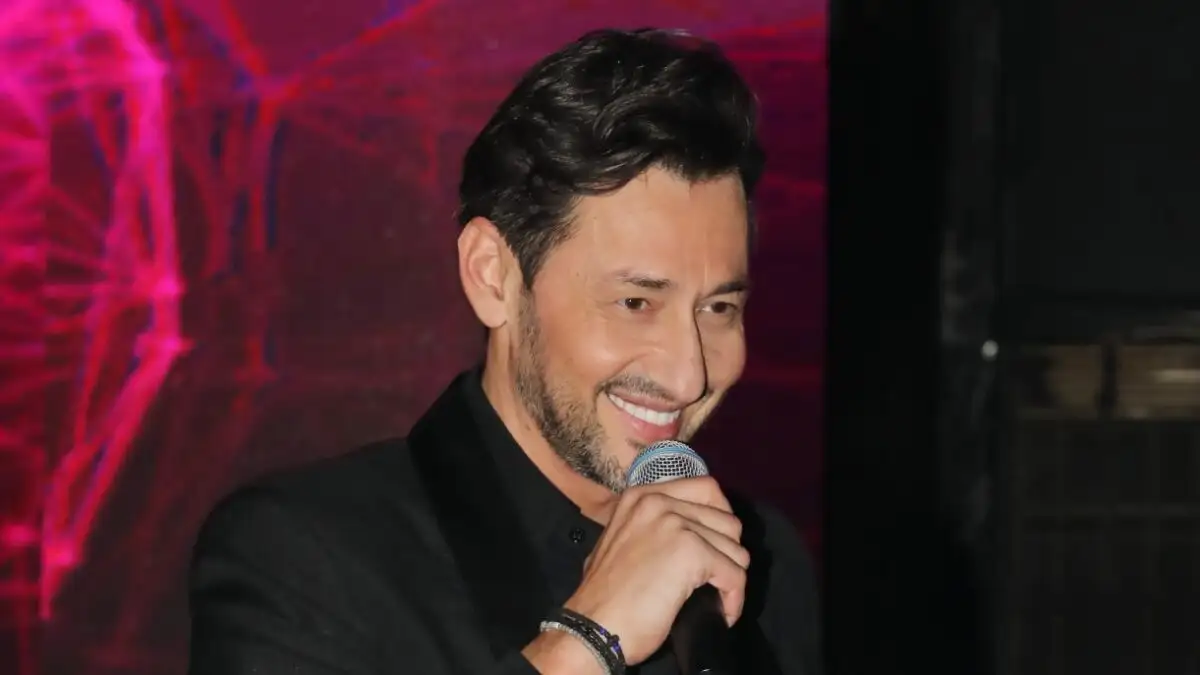 Ο Πάνος Καλίδης και η Λεάννα Μάρκογλου μετά από 20 χρόνια σχέσης και την απόκτηση τριών παιδιών