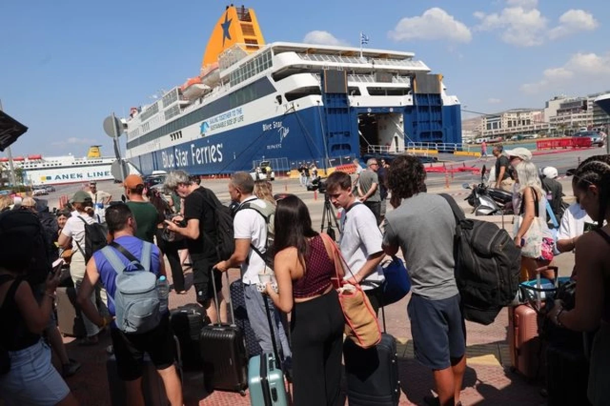 Μετά από έναν Αύγουστο γεμάτο αποδράσεις, οι εκδρομείς παίρνουν τον δρόμο της επιστροφής προς τα μεγάλα αστικά κέντρα.