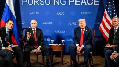 «Ο Ζελένσκι και οι Ευρωπαίοι σύμμαχοι του,  θα πρέπει να αναλάβουν την ευθύνη των τελικών αποφάσεων» ή, διαφορετικά, «αφήνουμε ανοιχτά τα πιο δύσκολα ζητήματα».