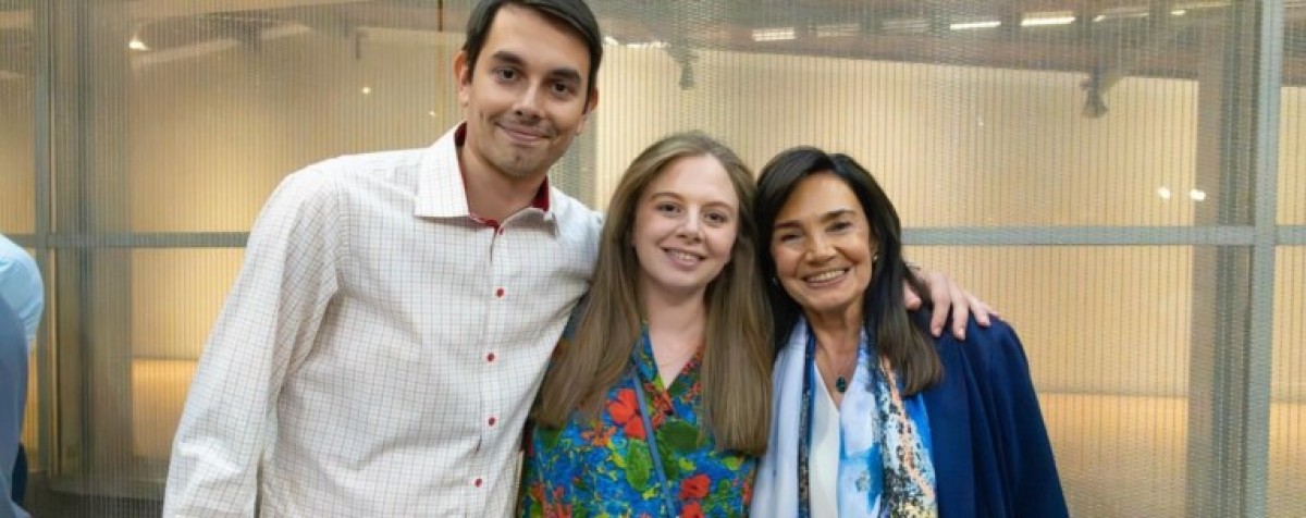 Η εξόδιος ακολουθία θα πραγματοποιηθεί την ερχόμενη Δευτέρα και η οικογένεια του πρώην πρωθυπουργού επιθυμεί αντί για στεφάνια