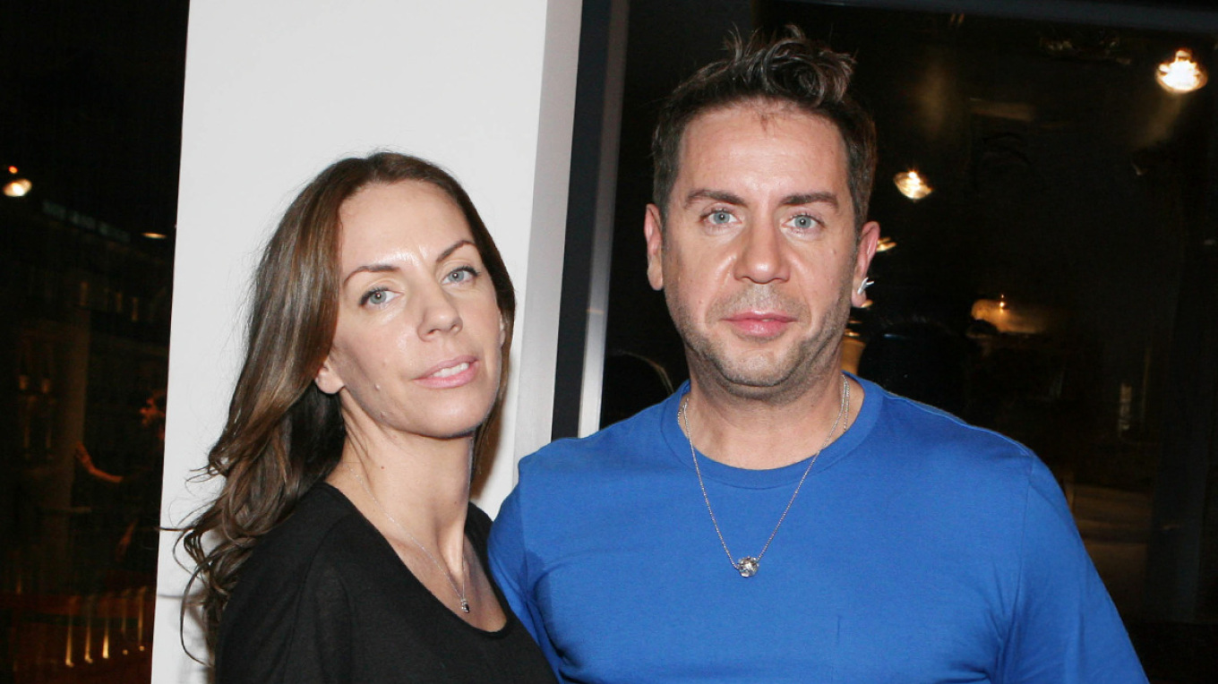 Η οικογένεια του Γιώργου Μαζωνάκη ξεκαθαρίζει ότι η αδελφή του, Βάσω, δεν έχει καμία σχέση με την αίτηση για τον ακούσιο εγκλεισμό του