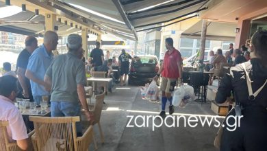Απίστευτες σκηνές εκτυλίχθηκαν το μεσημέρι του Σαββάτου στο Κουμ Καπί Χανίων, όταν μια οδηγός «μπούκαρε» με το αυτοκίνητό της
