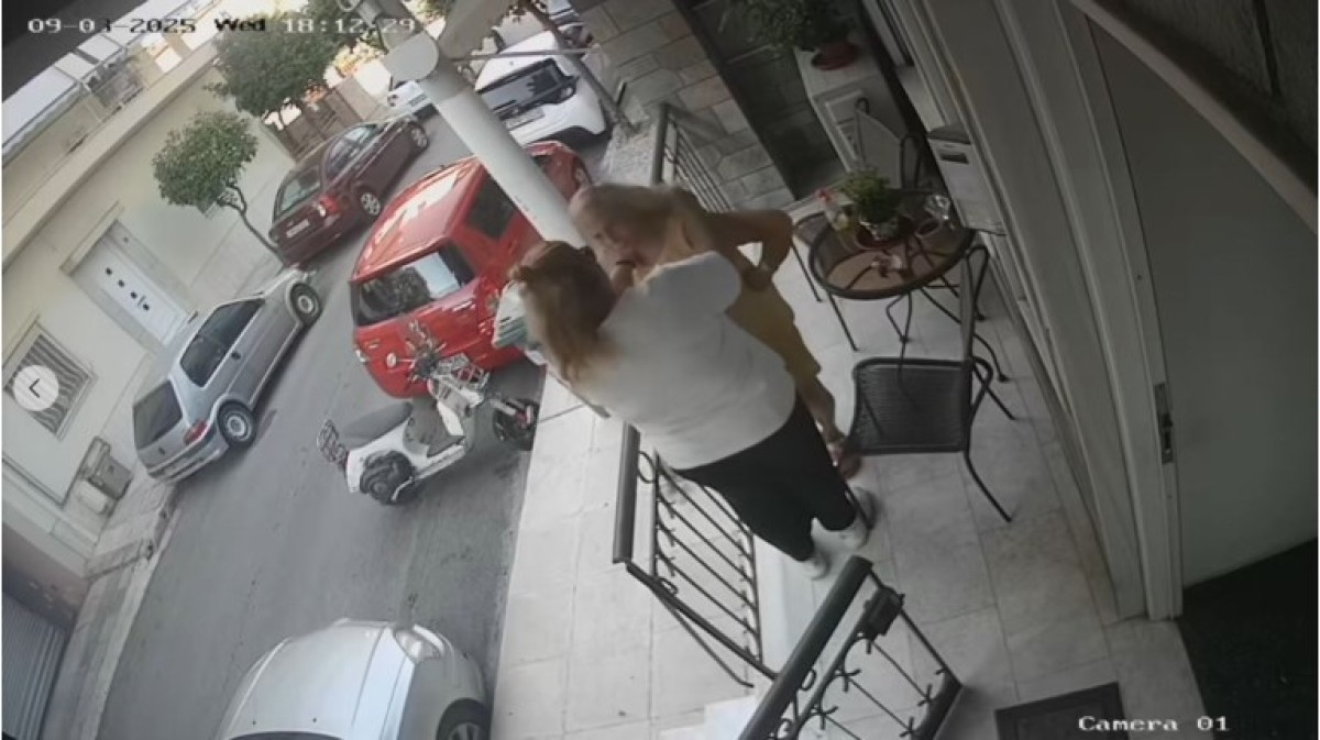 Στη σύλληψη δύο μελών συμμορίας, που έκλεβαν χρυσές αλυσίδες από ηλικιωμένους προχώρησε η Υποδιεύθυνση Δίωξης και Εξιχνίασης